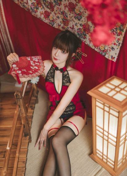 大亂斗肉寡婦怎么出裝_DVD免費觀看最新