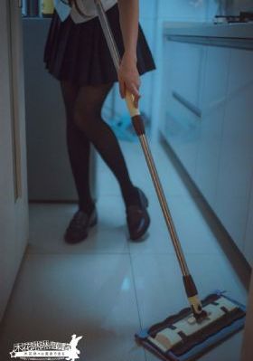躺在床女人全體赤裸裸_劇情片電影在線看