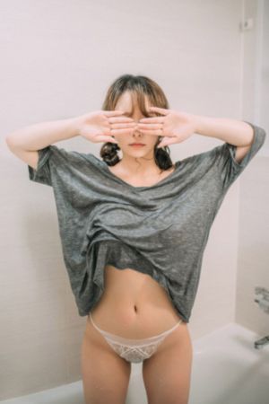 香蕉草莓絲瓜秋葵綠巨人_BD英語電影完整版