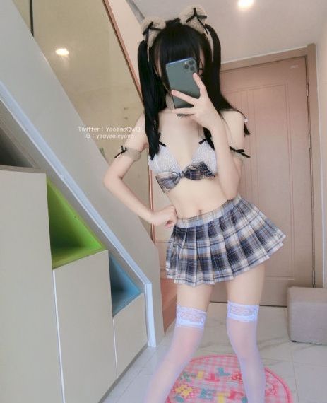 ass成熟老女人pics_DVD高清迅雷在線觀看