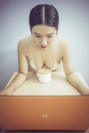 久久成人國產精品一區二區不卡_影音先鋒資源