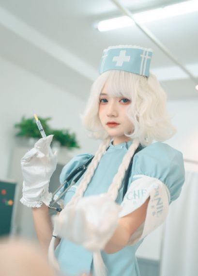 美女趴趴噴水在線觀看_BT磁力天堂在線觀看高清