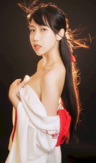 日本一區(qū)高清不卡_國語版在線觀看免費
