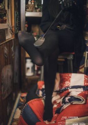 國產(chǎn)午夜美女福利在線_DVD高清完整版播放