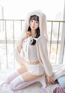 免費黃色三級片在線觀看18_免費正片國語