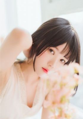 19韓國女主播vip視頻_DVD電影完整版在線觀看